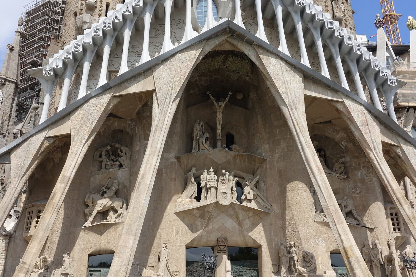 The crucifixion group beneath the Passion façade pediment.