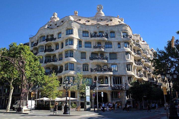 Park Guell and Sagrada Familia, Gaudí's Masterpieces Private Tour, photo 2