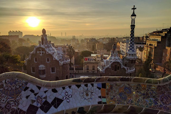 Park Guell and Sagrada Familia, Gaudí's Masterpieces Private Tour, photo 3