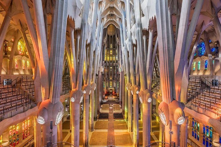 Sagrada Familia Private Guided Tour with Skip the Line Tickets, photo 3