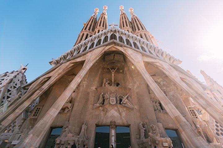 Sagrada Familia Guided Tour with Skip the Line Ticket, photo 3