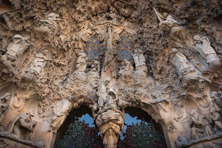 Sagrada Familia Private Tour with Priority Entrance, photo 3
