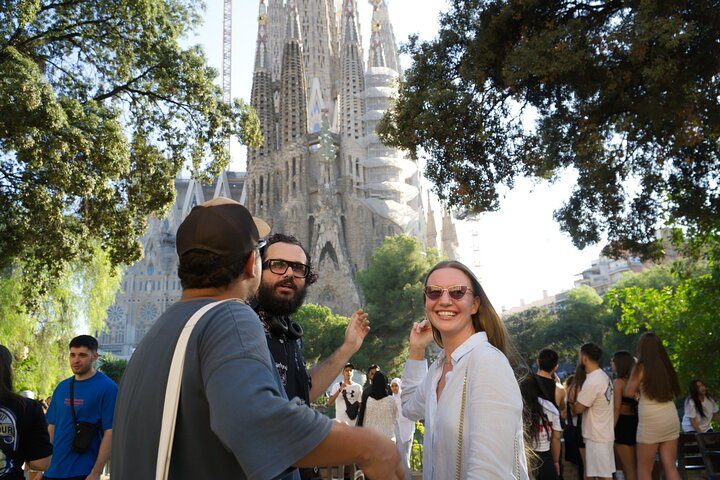 Best of Barcelona: Sagrada Familia, Gaudi & Candy Tasting Tour, photo 2